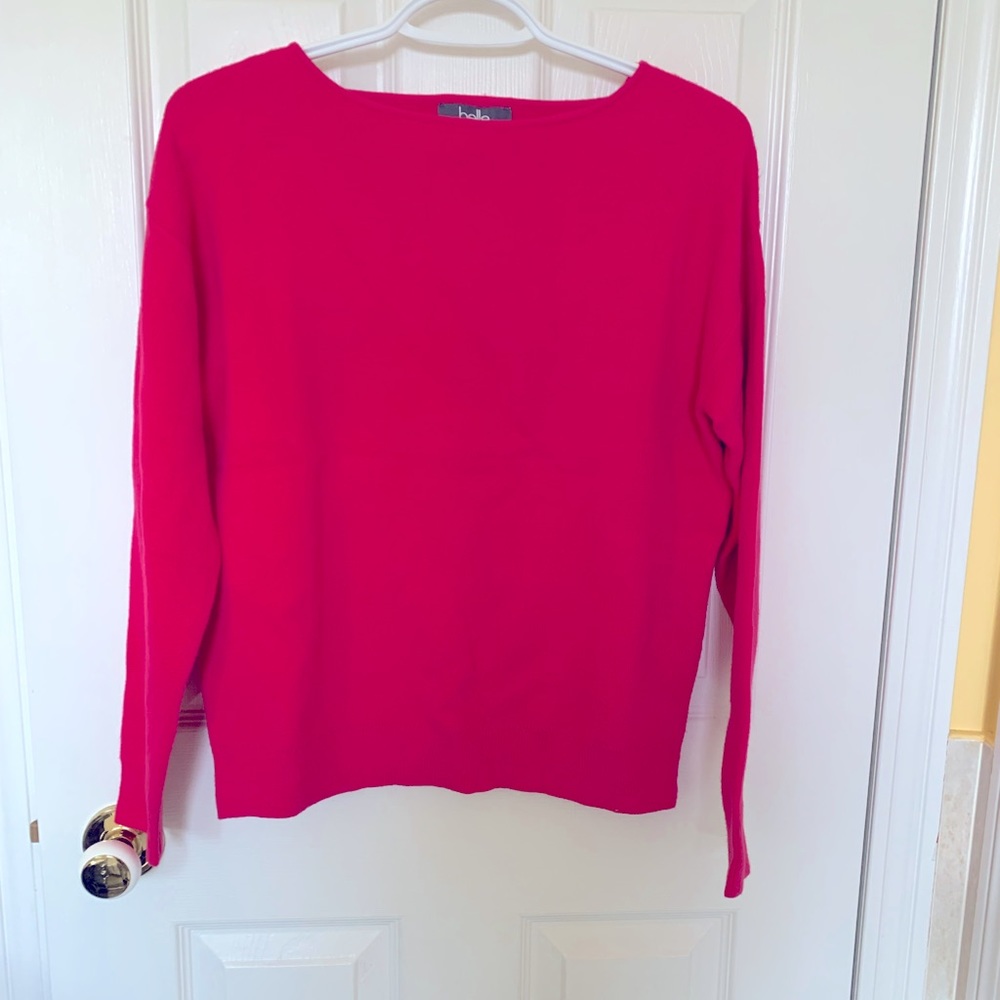 New hot pink crew neck sweater